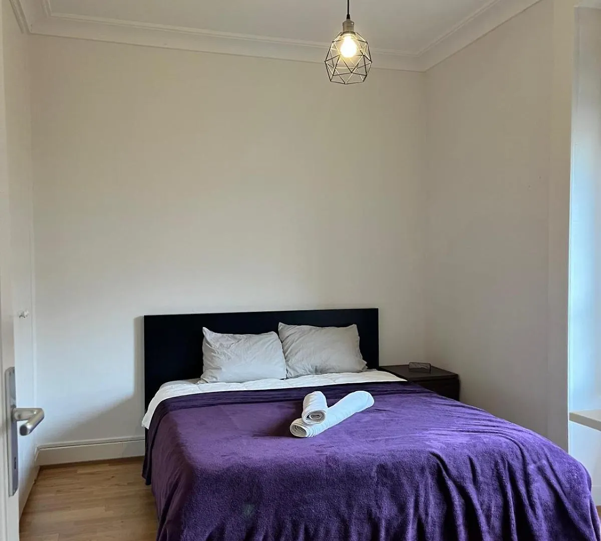 Private Room Geneva Eaux-Vives, 2 Min From The Lake Pansiyon